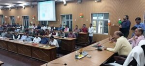 इलेक्ट्रॉनिक वोटिंग मशीन के संचालन का प्रशिक्षण